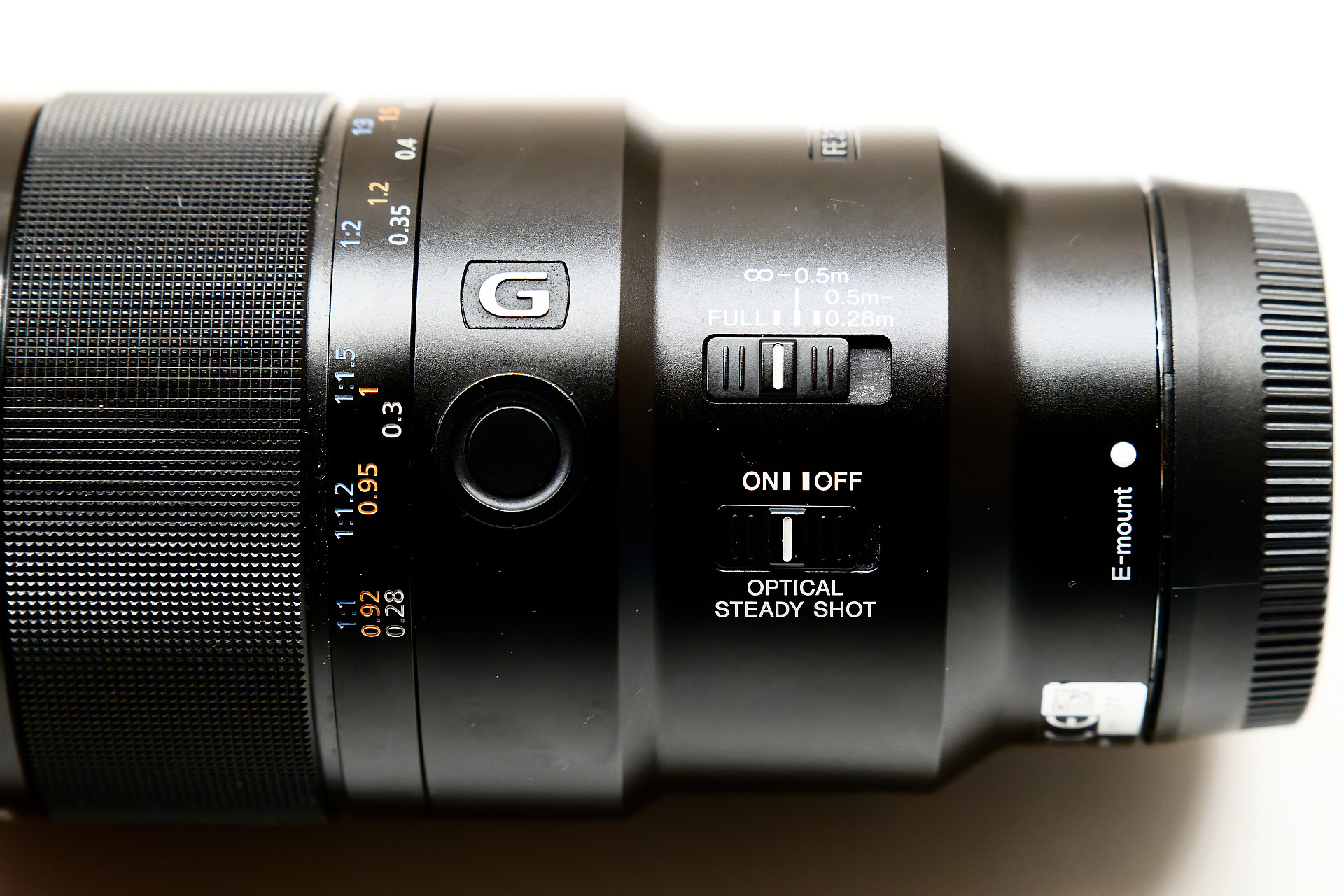 Sony FE 90mm F2.8 Macro G OSS